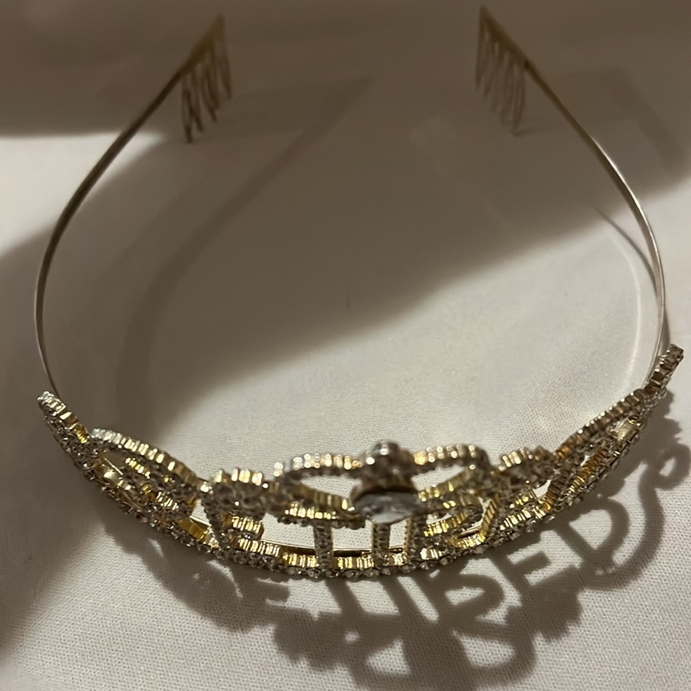 Gold Retired Tiara - Picture 4 of 16